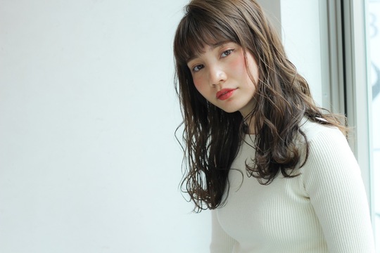 【香椎浜イオン前】≪社会保険あり≫ネイリスト・美容師・アイリストも在籍しトータルビューティーでお客様の美を徹底サポート♪海が見えるロケーションの「CONTENA Hair&Relax（コンテナ ヘアーアンドリラックス）」からアイリスト（アイデザイナー・まつ毛エクステ）の求人☆☆