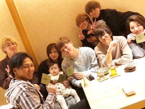 【今福鶴見】≪月給22～24.5万円≫≪完全週休2日制≫≪土日祝日も休日可能≫≪社会保険完備≫≪最短2年でデビュー可能≫≪営業時間内レッスン可能≫充実したカリキュラムがあるので確実にキャリアアップが可能！スタッフ同士仲が良く和気あいあいとしたサロン◎「STAGE 今福鶴見（ステージイマフクツルミ）」からアシスタント（美容師）の求人☆☆