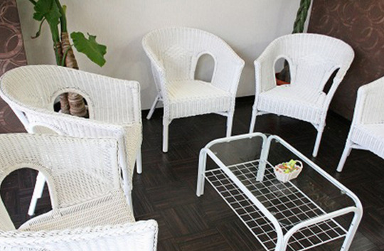 【桃山御陵前】≪3ヶ月に1度ボーナスあり≫店舗展開するファミリー層に人気のヘアサロン☆少人数制で地域密着&楽しくノビノビ働ける環境☆独立支援あり！hairs BERRY 伏見桃山店（ヘアーズベリーフシミモモヤマテン）からアシスタント（美容師）の求人★☆