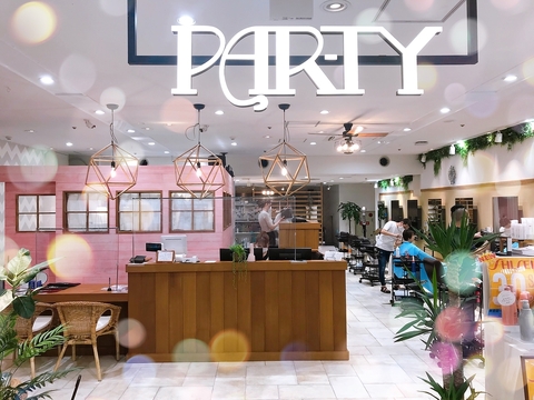 【名谷】≪男女問わず産休育休の取得実績あり！≫≪完全週休2日≫≪平均19時までに退勤≫家庭との両立に理解のあるサロンだからこそ、長く美容師を続けられる環境です！「PAR-TY大丸須磨店（パーティダイマルスマテン）」からスタイリスト（美容師）の求人☆★