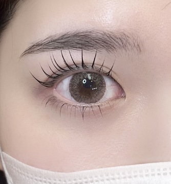 【天神】≪日曜定休・営業時間19時迄・全席半個室・まつエクなし・エステメニューあり≫長く働きやすいアットホームな環境です！一人一人に合った提案と高い技術力が多くの女性に愛されるサロン「Liane（リアン）」からアイリスト（まつげパーマ・アイブロウ）の求人☆☆