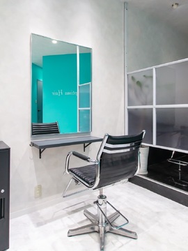 【JR西宮駅】≪最低保障あり≫基本マンツーマンでの接客なので単価も上げやすくお客さんとしっかり関われます！新規入客毎月100名以上で入社すぐにでも高収入が可能！ママさんスタイリストも大歓迎！「Optima Hair（オプティマヘアー）」からスタイリスト（美容師）の求人☆★