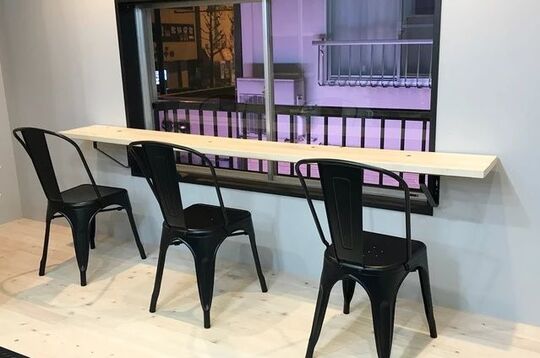 【天神橋筋六丁目】≪自由出勤制≫高単価のフリーランスサロン。シェアサロンとしての利用もOK。個人に合った働き方が叶うサロン。「ODORIBA（オドリバ）」からスタイリスト（美容師）の求人☆☆