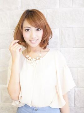 【枚方市】≪福利厚生としてトレーニングジム使用OK≫≪社会保険完備≫ファミリーで来てもらえる暖かいサロンを作っていきます♪未経験、新卒生、通信生もOK★スタッフさんの定着率が◎ジムも使用できるので運動が好きな方、筋トレ好きな方も大歓迎！「Plum Hair 香里ケ丘店（プラムヘアーコウリガオカテン）」からアシスタント（美容師）の求人☆★