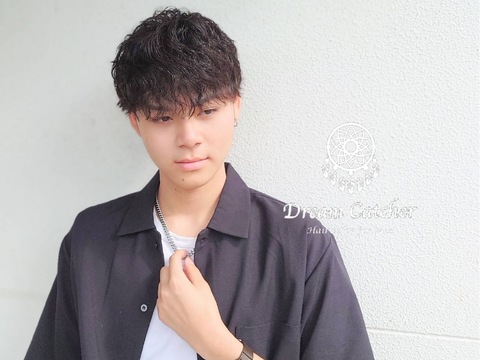 【西川津町】≪完全週休2日or月8日のお休み選択OK・平均退勤時間19:30・マンツーマン接客・社保完備≫小規模少人数でお客様に関わります。20代のお客様が多くトレンドのスタイルをご提案！！新しく入社するスタッフさんにはお客様を任せていきたい「Men's salon Dream Catcher（メンズサロンドリームキャッチャー）」からスタイリスト（美容師・理容師）の求人☆★