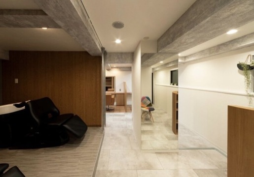 【高円寺】≪社会保険完備≫≪ノルマなし≫髪質改善がウリの高単価サロン！マンツーマン接客で一人のお客さんと多くのコミュニケーションをとることができます！「Dears 高円寺店（ディアーズコウエンジテン）」からスタイリスト（美容師）の求人☆★☆