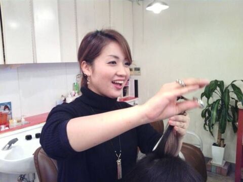 【雑餉隈】駅チカなので通勤も便利！！レッスンは全て営業中の空いた時間に行うので自分の時間も大切に出来ますよ♪地域密着型×小人数制の隠れ家サロンPu Pu Himu Himu HAIR（プー プー ヒム ヒム ヘアー）からスタイリスト（美容師）の求人★☆