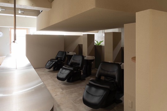 【淡路】≪社会保険完備＆月8日休み≫≪土日休みも月1回OK≫クリエイティブな撮影にも興味がある方は必見！本気で美容師を頑張りたい方、お待ちしています！「Bead’s TEN（ビーズテン）」からアシスタント（美容師）の求人☆★☆