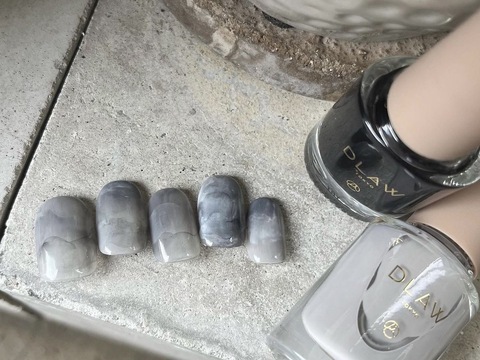 【四ツ橋】≪客単9000円以上≫≪髪色・ネイル自由≫≪自由出勤制≫≪土日休みOK≫≪ママさんの応募歓迎≫お客様1人1人の希望に合わせた施術が人気のサロン！お爪の状態に合わせて、ベースジェルを変えているためモチが良くお客様から好評です！「miele（ミエレ）」からネイリスト（ネイル）の求人☆☆