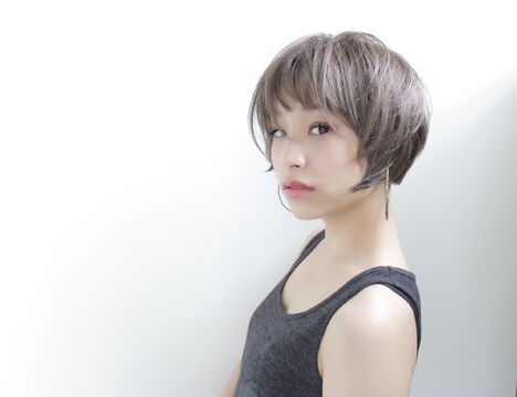 【印場】≪社会保険完備≫≪実働8時間勤務≫≪働き方が選べる≫技術だけではなく、人としても成長できます。カリキュラムもしっかりしていて、着実にステップアップが可能なCasita flor 尾張旭本店（カシータフロルオワリアサヒホンテン）からアシスタント（美容師）の求人★☆