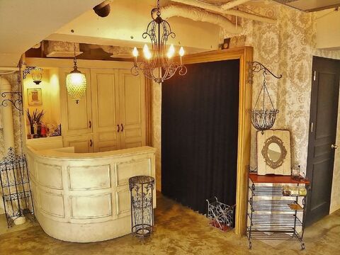 【東中野】≪月給25万円スタート！≫≪最短2年以内にデビューを目指せる！≫≪社会保険完備≫マンツーマンレッスンで成長できる！「HAIR LOUNGE ART（へアーラウンジアート）」からアシスタント（美容師）の求人☆★