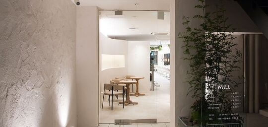 【京橋】 月給25万円  月8日休み  社会保険完備 地域でも大人気トータルビューティーサロン☆サロンワークはもちろん、コレクション参加や雑誌のヘアメイクなどクリエイティブ活動に積極的な会社です★WiLL 京橋店（ウィルキョウバシテン）からスタイリスト（美容師）の求人☆★☆