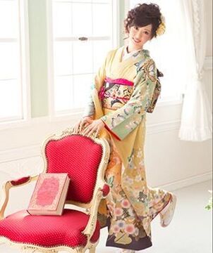 【大久保】≪月給22万円≫≪完全週休2日≫≪社会保険完備≫全店YUMEシャン♪レッスンもマンツーマンできっちり指導！スタッフを大事に育てるサロンです☆デビューは早くて2年！ショーやコンテストなどイベントも多い「Polish 大久保店（ポリッシュ オオクボテン）」から、アシスタント（美容師）の求人☆★☆