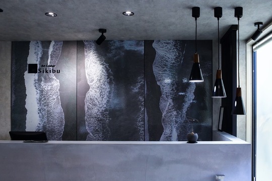 【海老名駅】≪週2日～OK≫≪土日休み相談OK≫≪産休育休実績あり≫ゆったりとした時間枠で接客できる地域密着型のサロン！なんでも相談しやすい家族のような環境です！指名料全額バックや昇給制度などもあり、安定した収入をゲットできます！「Art Lounge Sikibu（アートラウンジシキブ）」からネイリスト（ネイル）の求人☆★☆