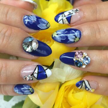 【三条】働く方の希望に合わせて自由に働ける環境！WワークOK☆離職率の低いアットホームで働きませんか ☆”MINYONN（ミニョン）”からアイリスト（アイデザイナー・まつ毛エクステ）の求人★☆★