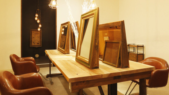 【古川橋】≪社会保険完備＆月1回の日曜日定休あり≫レッスンは決められた時間内で効率良く行うので、プライーベートと仕事のメリハリをつけて一緒にがんばりましょう！こだわりのインテイリアが光るアンティーク系お洒落サロン「Le.grand（ルグラン）」からアシスタント（美容師）の求人☆★☆