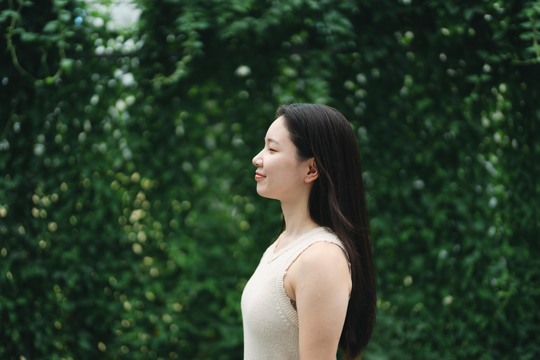 【京橋】≪社会保険完備≫≪完全週休2日制≫≪半個室≫商材は全てオーガニック専門商品を使用！白髪染め＆髪質改善特化サロン「ORGA（オルガ）」からスタイリスト（美容師）の求人☆★☆