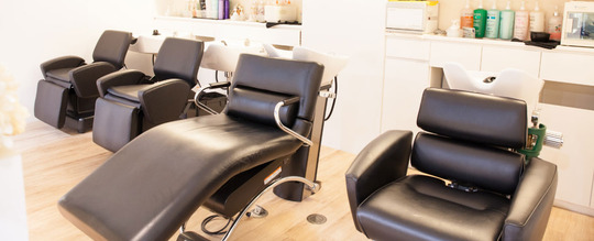 【枚方市駅】≪社会保険完備≫あなたの学びたいこと、希望に合わせた働き方があります！結婚や出産後も安心して長く勤めていくことが可能！プライベートも重視できるCapelli Bella GLAMOROUS店（カペリベラグラマラステン）からスタイリスト（美容師）の求人☆★