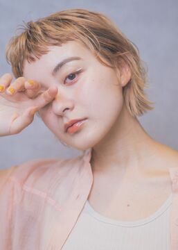 【上新庄】≪月8日休み≫≪月給25万円≫≪社会保険完備≫≪土日休みOK≫20〜30代のお客様メイン！ブリーチやハイライトのオーダーが人気のサロン！たくさん入客出来た分は歩合でしっかり還元してもらえる環境！「.room.（ルーム）」よりスタイリスト（美容師）の求人☆★