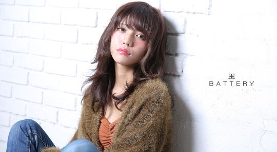 【御幣島】≪完全週休2日制&有給あり≫≪社会保険完備≫≪営業内レッスン&最短2年デビュー≫ラグジュアリーなヘアサロン！着付けやメイクを学ぶことも出来る体制です！「BATTERY 御幣島店（バッテリーミテジマテン）」からアシスタント（美容師）の求人☆★☆