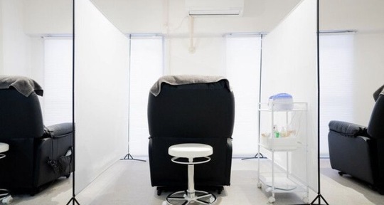 【恵比寿】≪有給休暇あり≫≪完全週休2日制≫≪実働8時間≫≪産休育休あり≫≪社会保険完備≫誰もが美容を楽しめるメンズアイブロウ専門店！SNS運用をする必要がないため、施術に集中でき、長く安心して働ける環境が整っています！ 「EDGE BROW 恵比寿店（エッジブロウエビステン）」からアイブロウリスト（アイブロウ）の求人☆★