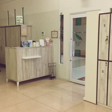 【竹下】≪高月給スタート・お休み日数選択OK・社会保険完備・日曜日お休みOK≫充実した福利厚生で長くお仕事できる環境♪毎月多くのお客様がご来店される「Tiara コマーシャルモール博多店（ティアラコマーシャルモールハカタテン）」からスタイリスト（美容師）の求人☆☆