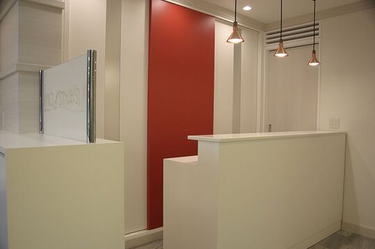 【元町】≪社会保険完備≫≪月7日休み≫≪社員寮あり≫≪定期健康診断≫≪子供手当あり≫好待遇で長くいてもらえる環境があります！年4回の社内技術試験で着実に昇給、昇格していけます！個室完備のリラクゼーションサロン「MIOSTYLE(s)元町店（ミオスタイルモトマチテン）」からスタイリスト・アシスタント（理容師）の求人☆★