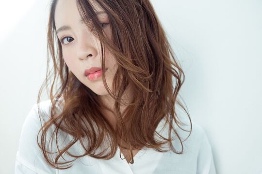 【堅田】≪完全週休2日制≫≪社会保障完備≫≪土日休みOK≫完全週休2日制でプライベートも充実できる環境！頑張り次第で2年でデビュー可能！スタッフさん思いのサロン「UNITED HAIR（ユナイテッドヘアー）」からアシスタント（美容師）の求人☆★