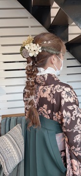 【水口】≪最短2年でスタイリストデビュー≫≪営業時間内レッスンも可≫≪日曜日定休＆GW休暇あり≫≪完全週休2日制≫≪社会保険完備≫お客様との距離も近いアットホームサロン！整った労働環境でプライベートも充実！「Kokua Beauty Gallery（コクアビューティーギャラリー）」からアシスタント（美容師）の求人☆★