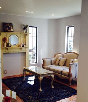 【学園前】パートスタッフ募集中！アンティーク調のオシャレな空間で、経験を活かして活躍しませんか？住宅街にある隠れ家サロン「Ricol...cadeau（リコルカドゥー）」からアシスタント（美容師）の求人☆☆