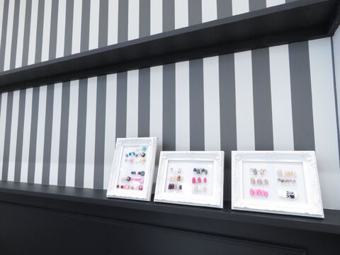 【緑井】福利厚生！スタッフさんと助け合いを大切にしながら一緒にサロン様を盛り上げていきませんか ！”Kiss by Marie フジグラン緑井店（キス バイ マリー フジグランミドリイテン）”からネイリスト（ネイル）の求人