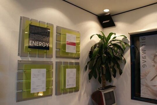 【守口市駅】≪社会保険完備≫人間力を付けて、美容師としても人としても魅力のある人材に！こだわりのカット技法、縮毛矯正に各地からお客様が来られるサロン「ENERGY（エナジー）」からアシスタント（美容師）の求人☆★