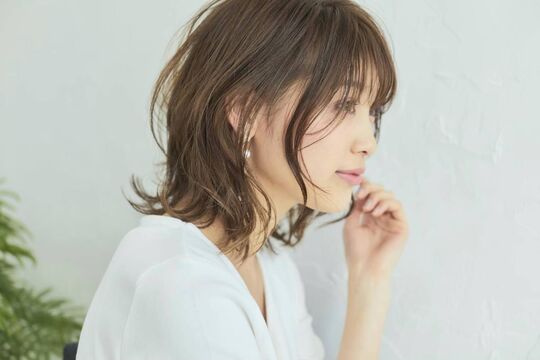 【自由が丘】◆20時までに退勤可能・社会保険完備◆スタッフさんが長く活躍できる環境を整えています！マンツーマンでの技術指導も魅力！地域に愛されるサロンeduco per sourile（エデュコスゥリール）からアシスタント☆★☆