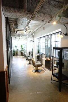 【栄】≪土日休みOK≫≪月給24万円〜≫≪高収入も可能≫毎月たくさんの新規客が来店！常に入客のチャンスあり！「Maison by little （メゾンバイリトル）」からスタイリスト（美容師）の求人☆★