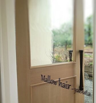 【法善寺】お客様とじっくり関わっていきたい方にオススメ！他ではあまり扱われていないこだわりの薬剤を使用しています！髪にも肌にも優しい弱酸性美容サロン「Mallow hair（マロウヘアー）」からスタイリスト（美容師）の求人☆☆