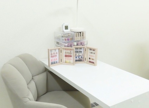 【春日原】≪社会保険完備≫≪土日休みOK≫≪未経験OK≫≪残業なし≫≪研修中もお給料あり≫生活スタイルに合わせた働き方が選択可能！レッスンは営業中で残業なし！アイリストとネイリスト兼任したい方もOK！「ERUFU EYELASH（エルフアイラッシュ）」からアイリスト（まつげパーマ・まつげエクステ・アイブロウ）の求人☆☆