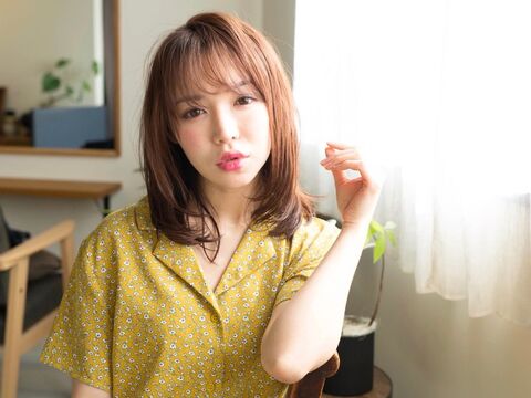 【牧落】≪月給28万円スタート！≫完全週休2日制≫≪日曜休み月1回OK≫≪入客チャンス大≫≪社会保険完備≫19時までには退勤可能でプライベートな時間もしっかり持てます！頑張り次第で月収40万円以上の高収入も!!女性が長く働ける環境のお店です！「unacasa 箕面（ウナカサミノオ）」からスタイリスト（美容師）の求人☆★