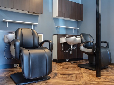 【樟葉】≪完全週休2日制≫≪社会保険完備≫≪縮毛矯正・ストレートが人気≫≪髪質改善≫≪客単価1万超え≫≪高級システムトリートメント使用≫集客抜群の為スタイリスト必見！SNSによる手当もあります！休日数も選択可能！「Albright（オルブライト）」からスタイリスト（美容師）の求人★☆