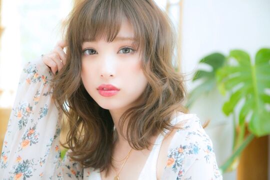 【名古屋駅】◆完全週休2日制・社会保険完備◆業界を牽引するトレンドサロン！複数のキャリアアッププランを用意しており将来も安心！あなたの夢を叶える「Lond jeloud（ロンドジュルード）」からスタイリスト（美容師）の求人☆★