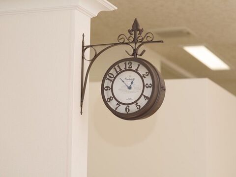 【下松】≪未経験大歓迎≫≪日曜定休・金曜日以外17時CLOSE・社会保険完備≫女性の方が長く勤務できる環境！お仕事とプライベートのメリハリをつけて働ける！！！リピーター率も高いアットホームサロンSalonDuSecret（サロンドシークレット）からアイリスト（アイデザイナー・まつ毛エクステ）の求人★☆