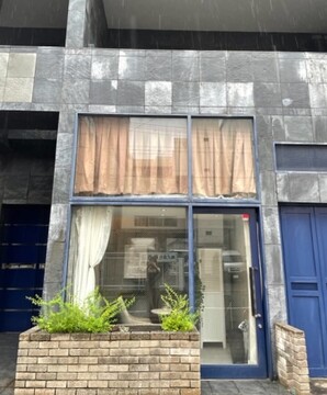 【箕面船場阪大前】≪完全自由出勤≫≪土日休み、連休OK≫≪髪色、ネイル自由≫≪ＷワークOK※要相談≫≪毎月1時間無料でエステ施術が受けられる！≫メニューや料金、コンセプトから自由に作れる！お店を持ってみたい方必見！「lea（レア）」からアイリスト（アイデザイナー・まつげエクステ）の求人☆☆