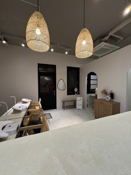 【名護】≪未経験歓迎≫≪ママさん歓迎≫≪カウンセリング重視サロン≫沖縄ならではの温かい空気感が魅力！サポート体制やスタッフ同士の助け合える関係性があります！島外からの移住者も大歓迎！「niko nail 名護店（ニコネイルナゴテン）」からネイリスト（ネイル）の求人☆★