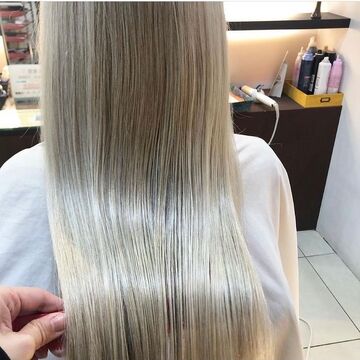 【王子公園】≪フリー入客のチャンスあり≫≪マンツーマン施術≫≪単価1万円前後≫≪平均18時頃退勤≫正社員・パート・アルバイトから選択OK！カットカラー2時間枠でじっくりお客様と関われる地域密着型サロン！「Ca livio HAIR（カリビオヘアー ）」からスタイリスト（美容師）の求人☆★☆