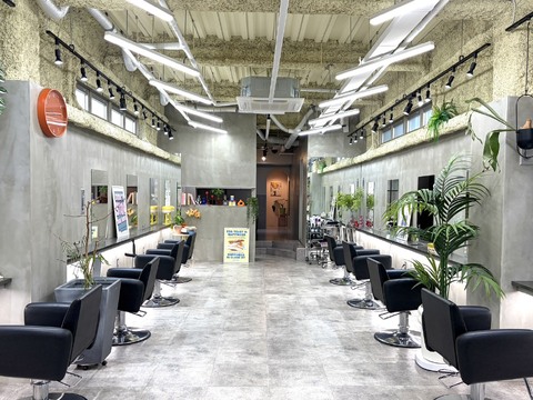 【天神】≪完全週休二日制≫≪社会保険完備≫≪高単価サロン≫≪交通費支給あり≫韓国ヘアが人気のサロン！ライフスタイルに合わせた働き方が可能！「umu.（ウム）」からアシスタント（美容師）の求人☆★