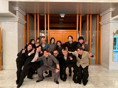 【自由が丘】≪完全週休2日制≫≪通信生・新卒生歓迎≫≪スタイリスト平均月収42万円≫≪高単価サロン≫≪社会保険完備≫空き時間に営業中のレッスン可能！成長できる環境と頑張りが給与に反映の高待遇サロン「sii. 自由ヶ丘（シージユウガオカ）」からアシスタント（美容師）の求人★☆