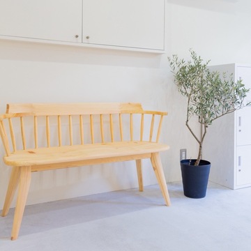 【河原町】≪完全週休2日制≫≪産休・育休実績あり≫≪社会保険完備≫興味があればアイラッシュや着付けも学べる環境あり！最短２年でデビュー可能！デザインカラーやブリーチ比率も高いサロンです！「uni（ウニ）」からアシスタント（美容師）の求人☆★