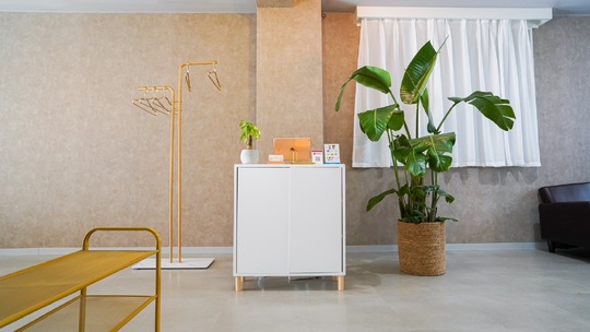 【元町】≪社会保険完備≫≪土日休みOK≫≪実働8時間≫≪髪色ネイル自由≫≪業務委託70%還元≫≪未経験・新卒生OK≫プライベートとお仕事を両立させたい方にオススメ！あなたに合った働き方が選べます！「eyelash salon a-one（アイラッシュサロンエーワン）」からアイリスト（まつげエクステ・まつげパーマ・アイブロウ）の求人☆☆