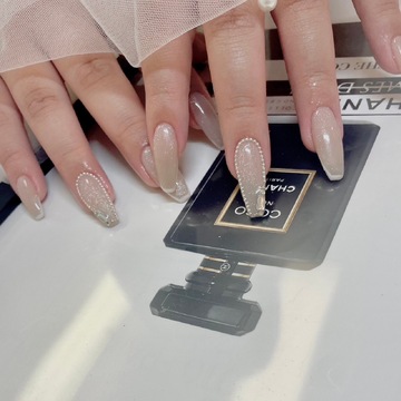 【京都市役所前】ご希望に合わせて雇用形態が選択可能！！≪最後のお客さんが入らなければ17:30～18:30退勤可能≫≪土日休みや連休もOK≫≪社会保険や飲食手当など充実の福利厚生≫SNSで話題！！インフルエンサーに人気のアイラッシュサロン「nail salon Ribbon（ネイルサロンリボン）」からネイリスト（ネイル）の求人★☆★