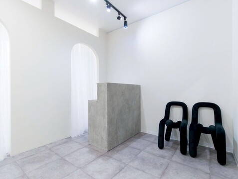 【千代田】≪日祝定休≫≪16時までに退勤可能≫≪髪色・ネイル自由≫≪ママさんの応募歓迎≫ネイルとアイラッシュのトータルビューティーサロン！20～30代の女性を中心に、高い技術と丁寧な接客が人気です！「 ano.nail&eyelash（アノネイルアンドアイラッシュ）」からアイリスト（まつげエクステ・まつげパーマ・アイブロウ）の求人☆☆