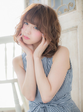 【柏駅】◆完全週休2日制・有給休暇あり・社会保険完備◆入客チャンスが多く、顧客様がいない方でも安心！安心の福利厚生面も魅力！ママさんスタイリストも歓迎です！「CUORE 柏店（クオーレカシワテン）」からスタイリスト（美容師）の求人★☆